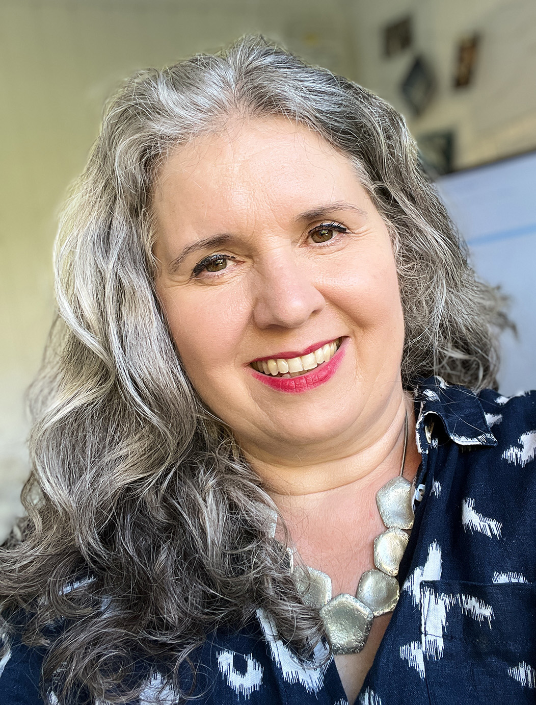 Suzanne Lissaman - rom com author